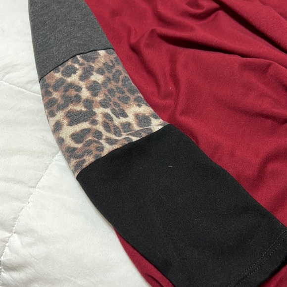 Lily Pad top - Picture 3 of 4